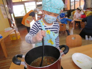 �N�b�L���O